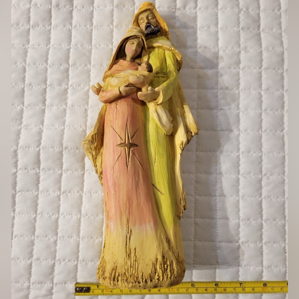 RARE Nativity Resin Figurine Unique Sculpt Holy Christmas Holiday Festive Winter